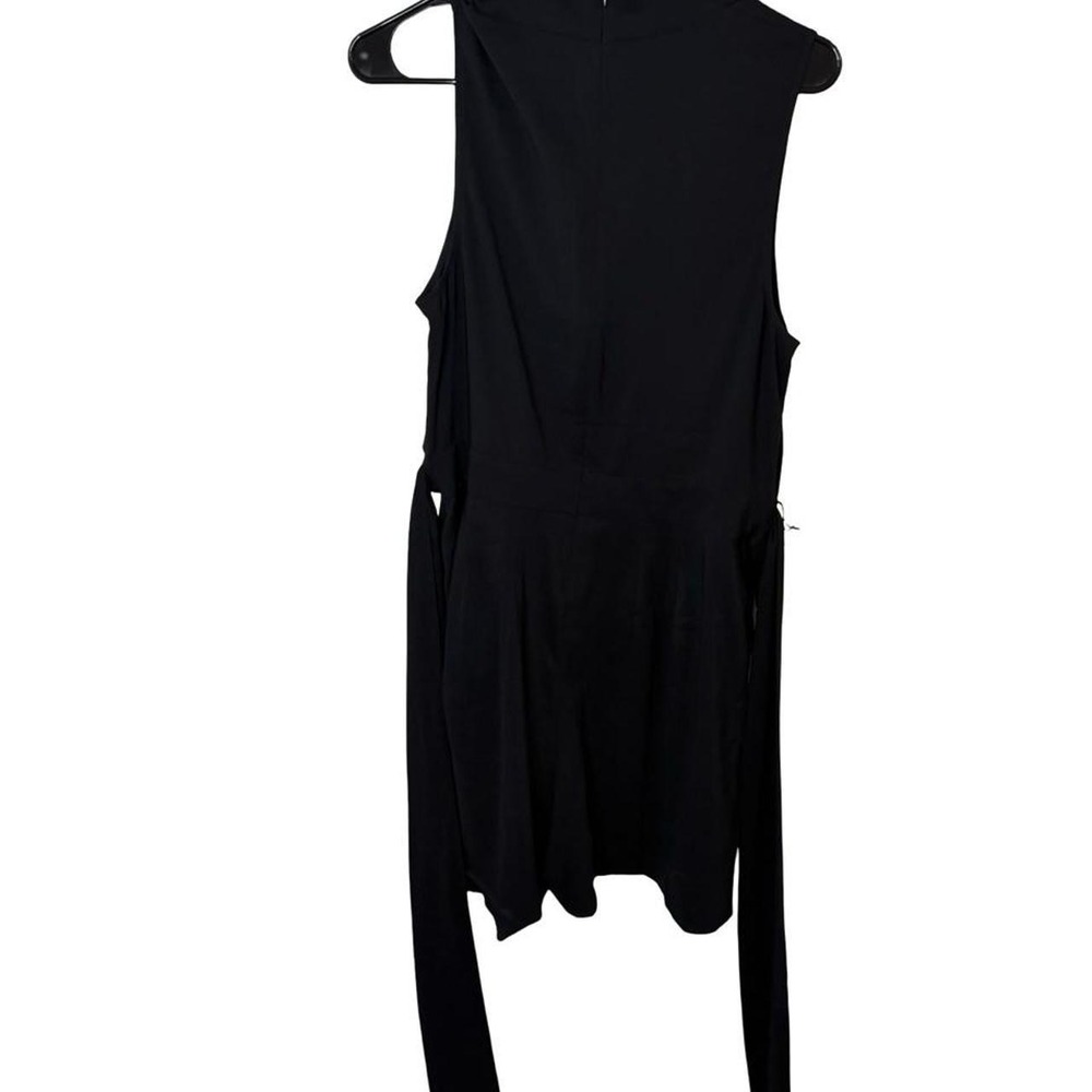 Catherine Catherine Malandrino Black Sleeveless Surplice‎ Belted Romper Size 10 - Picture 3 of 3